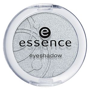 Essence Eyeshadow 03 Far