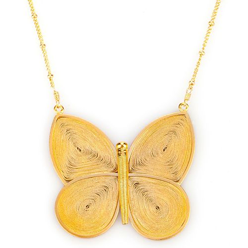 Carolina Loyola    Lucky Butterfly Kolye