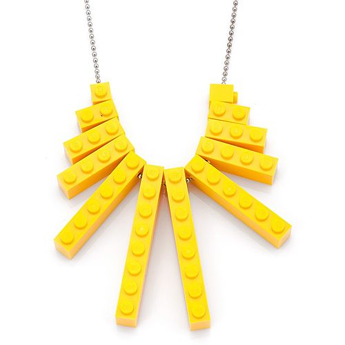 Derya‘s Winter Shop    Sarı Lego Kolye