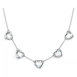 Tiffany & Co.     Elsa Peretti Open 5 Heart Kolye