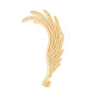 Ayşe Özyılmazel    Altın Rengi Kanat Ear Cuff