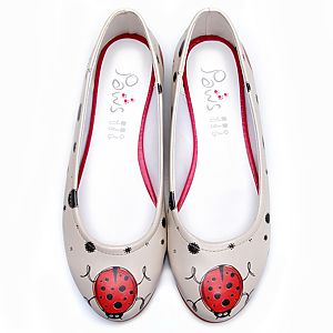 Cute Paws Laucky Ladybug