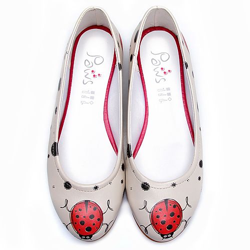 Cute Paws Laucky Ladybug