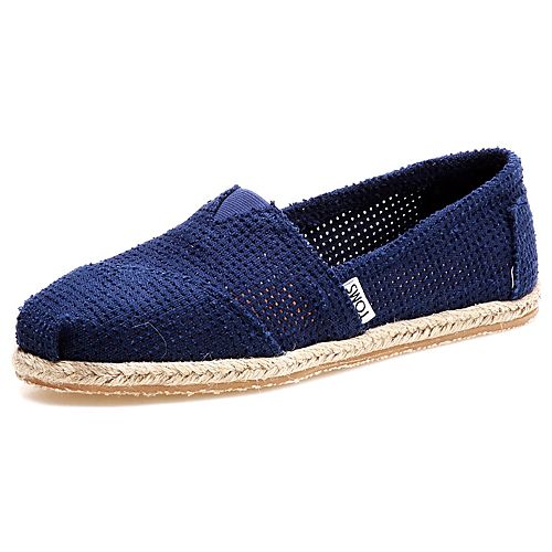 Toms 001100B12