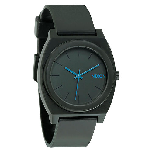 Nixon Haki Saat