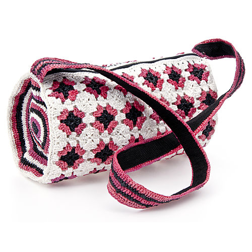 çöp(m)adam Granny Square Lined Small Duffel