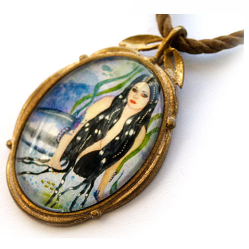 Mainili Treasure Mermaid Bronze Art Pendant