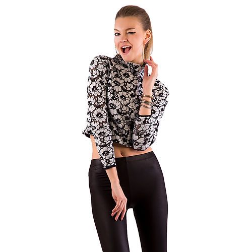 Gülçin Uzunalan Çiçekli Dantel Crop Top