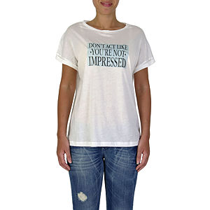 İrem Yıldırım İmpressed T-Shirt