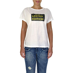 İrem Yıldırım Limited Edition T-Shirt