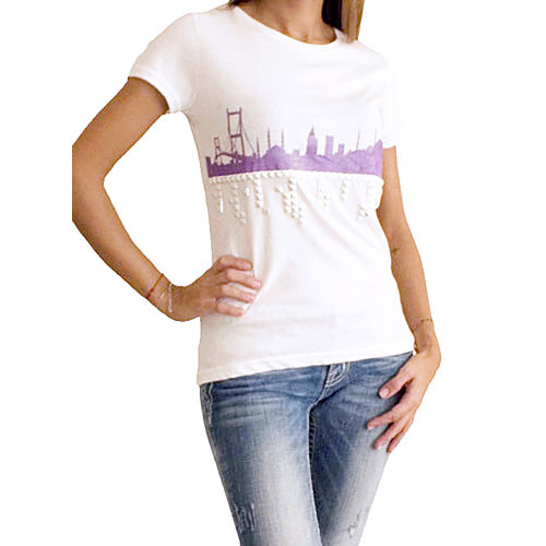 2bTrendy Beyaz İstanbul Manzaralı T-Shirt